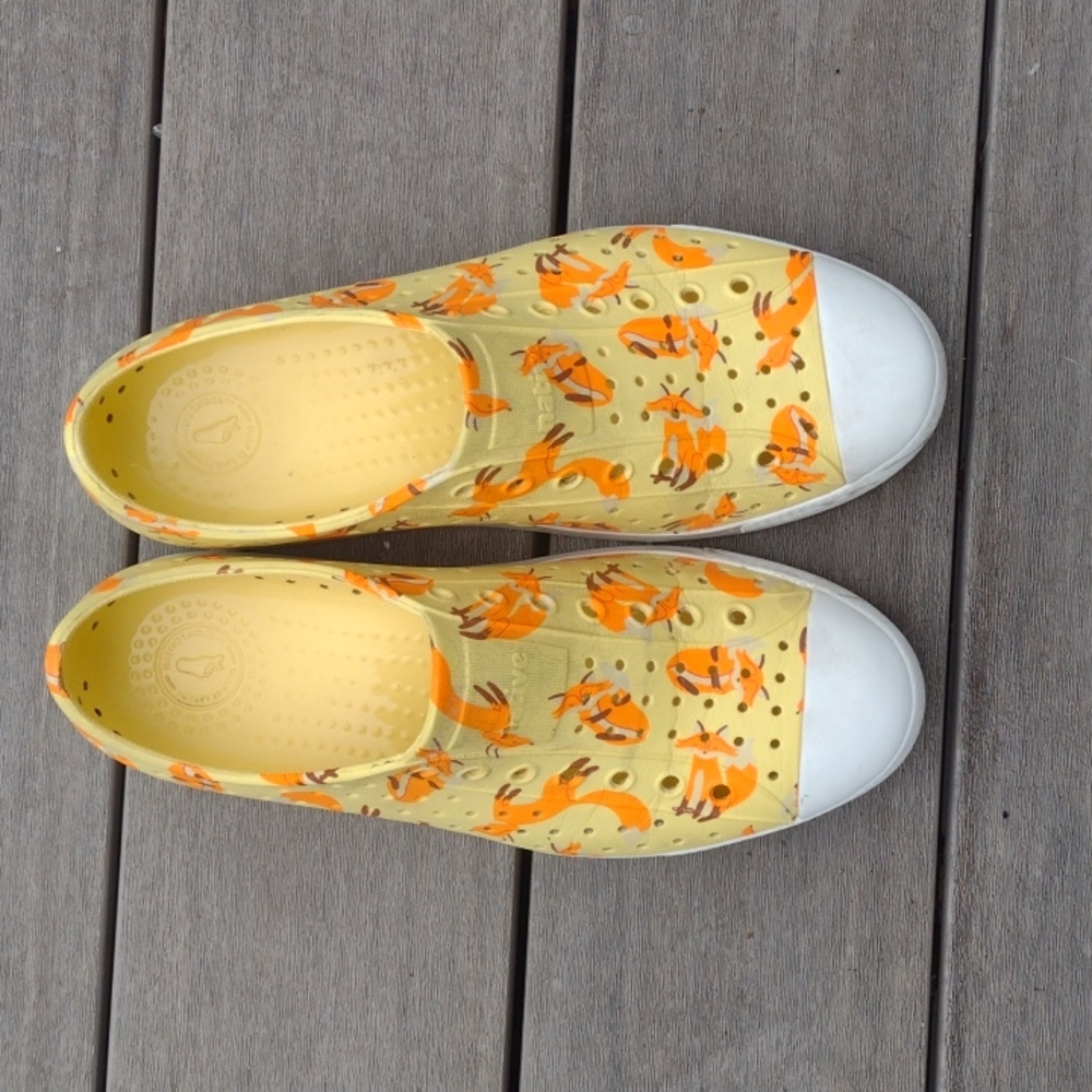 Native shoes fox print